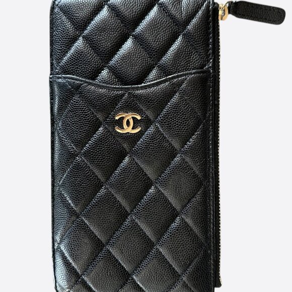 Chanel Black Caviar Quilted Classic Flat Wallet - Picture 1 of 4